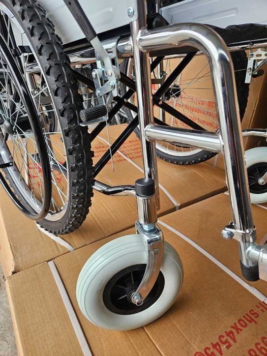 Инвалидная коляска с горшком