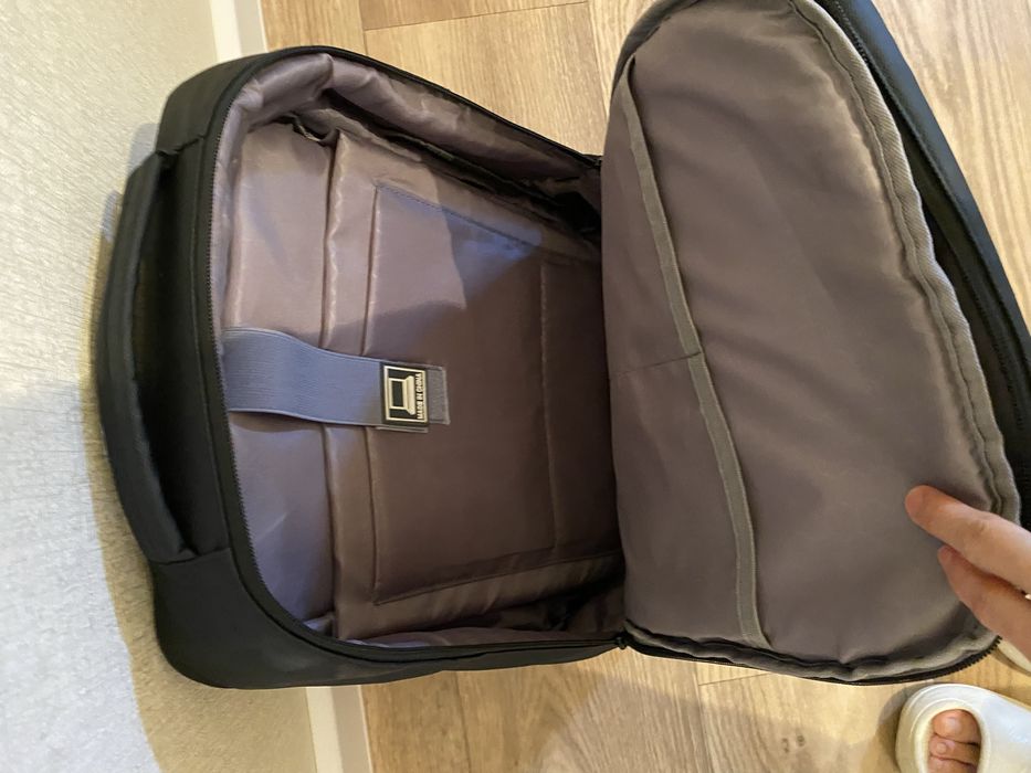 Продам Рюкзак черный вместительный