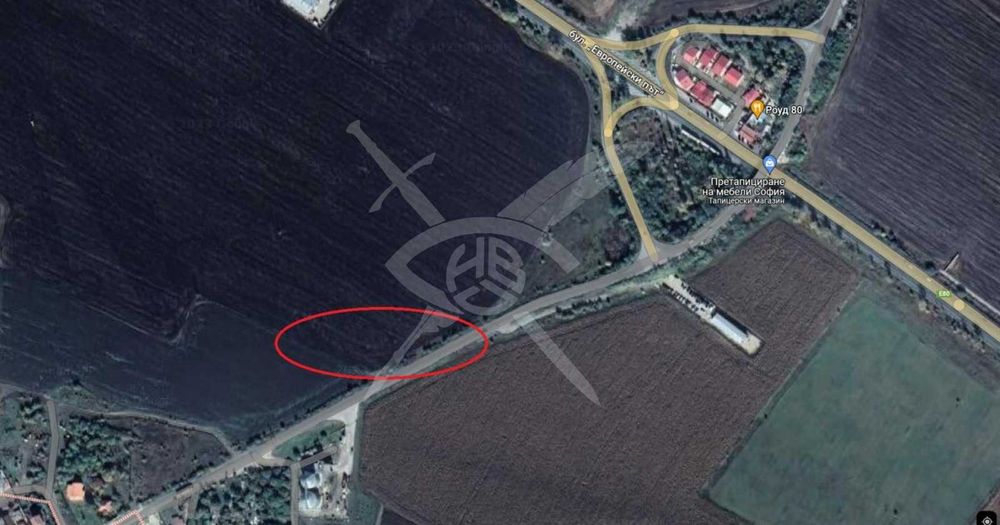 Продава се Парцел в с. Пролеша, Област София-област - 736 кв.м за 111 €/кв.м - Снимка #2