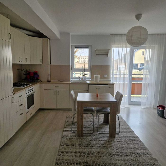 Inchiriez Studio  430 Euro