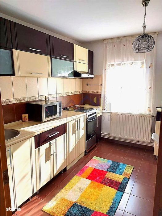 Apartament 2 camere conf  1 dec zona Brosteni