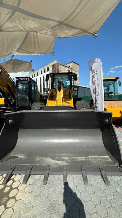 LOVOL 3,1 m³ frontal pogruzchik 30% bosh to'lov 1 kunda xarid