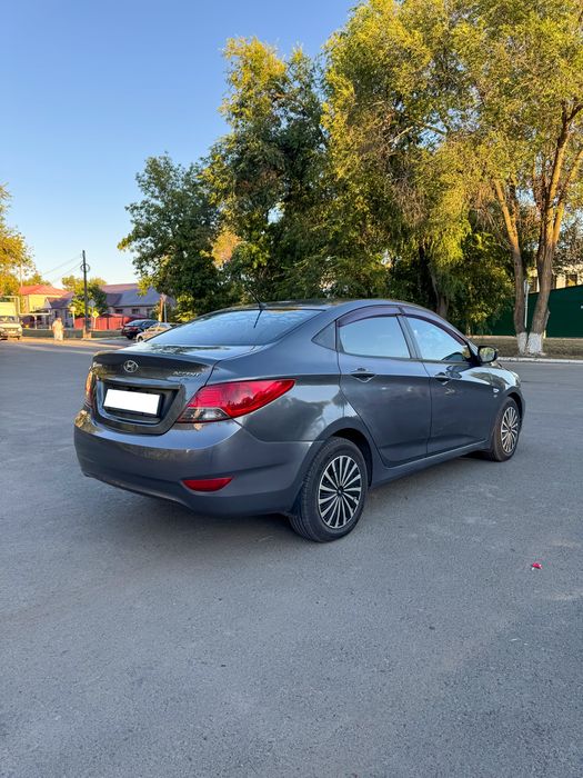 Hyundai accent 2023