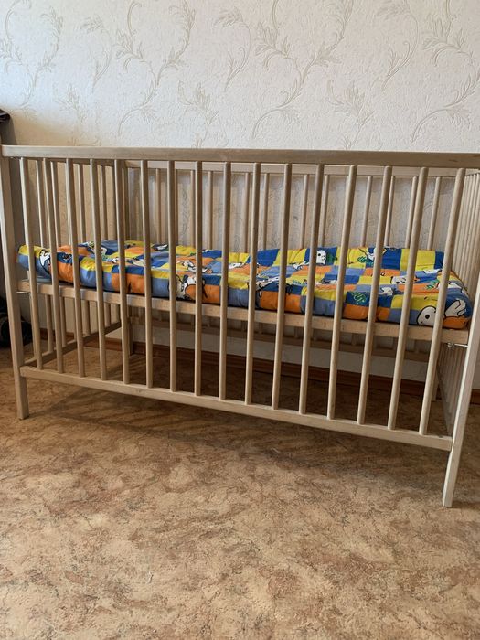Кроватка IKEA детская
