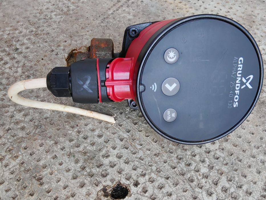 Grundfos Alpha 2  25-40  130