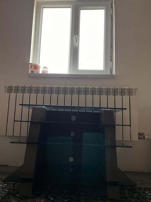 Подставка телевизора