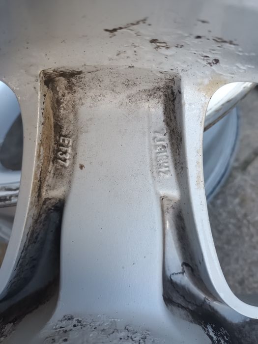 Mercedes  алуминиеви джанти 16 цолови