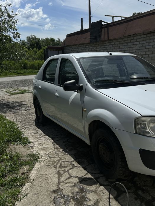 Продам Renault Logan 2014 года