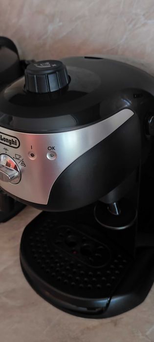 Ръчна еспресо машина De'longhi