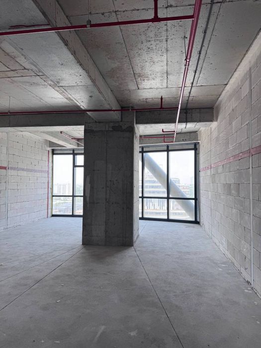 Продается коммерческое в кж Piramit Towers с видом Nest One 92m2