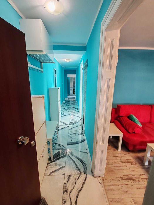 Дава се под наем Двустаен апартамент в София, Център - 62 кв.м за 598.23 € - Снимка #1