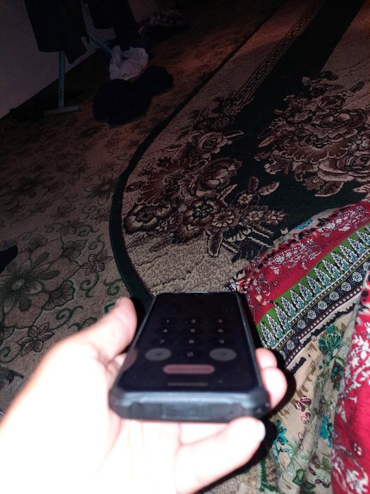 Телефон OUKITEL WP 22