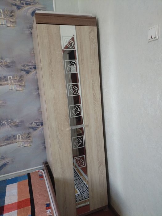 Шкаф для гостиной