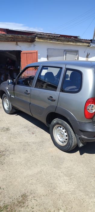 Chevrolet Niva  2012 г.
