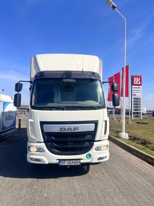 Camion DAF LF 250 FA- 16 tone- prelata cu lift