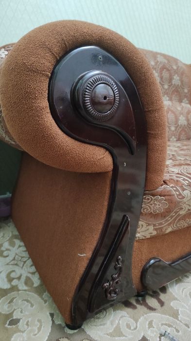 Продам уголок б/у