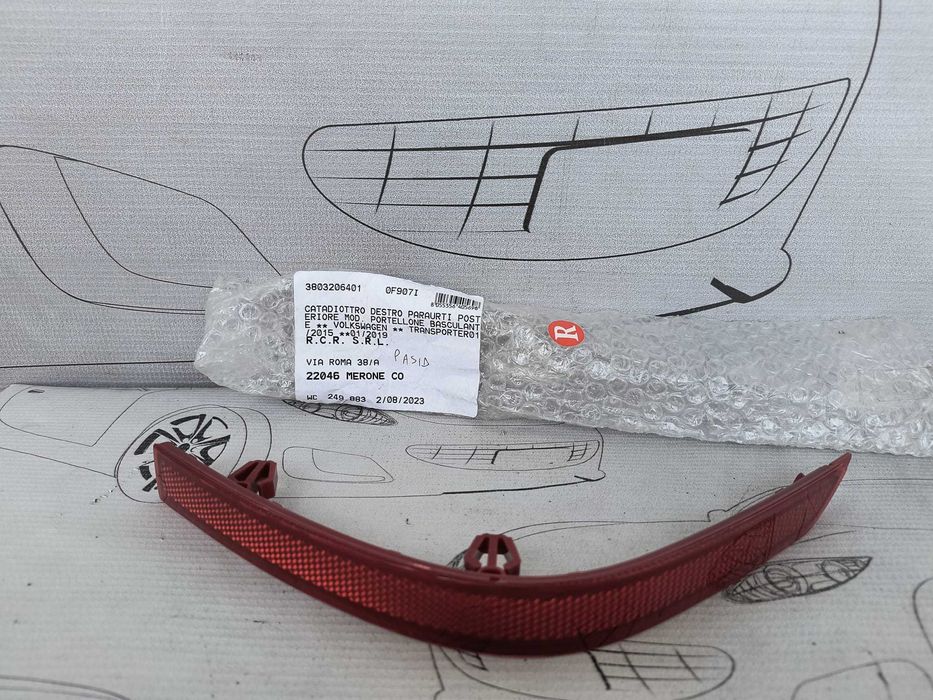 Stop / Catadioptru / Ochi de Pisică Bară Spate Dreapta VW Transporter T6 2017 / 2015-2024 Cod OEM 7E0945106E (5C2)
