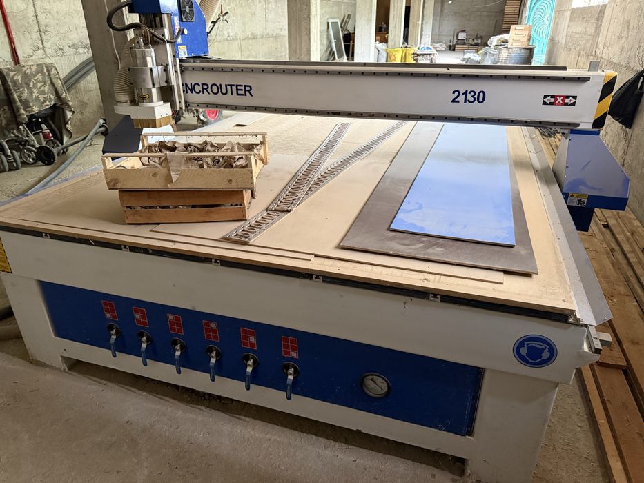 Rover 21/30 Xolati yangi
