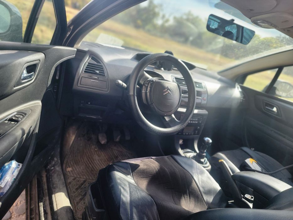Citroën C4 – Kilometri reali, bine întreținută