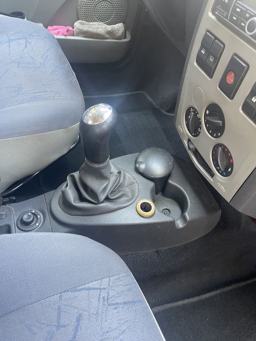 DACIA Logan 2005 — imagine 5