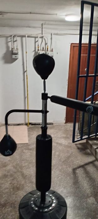 Sac de box podea + bara rotativă