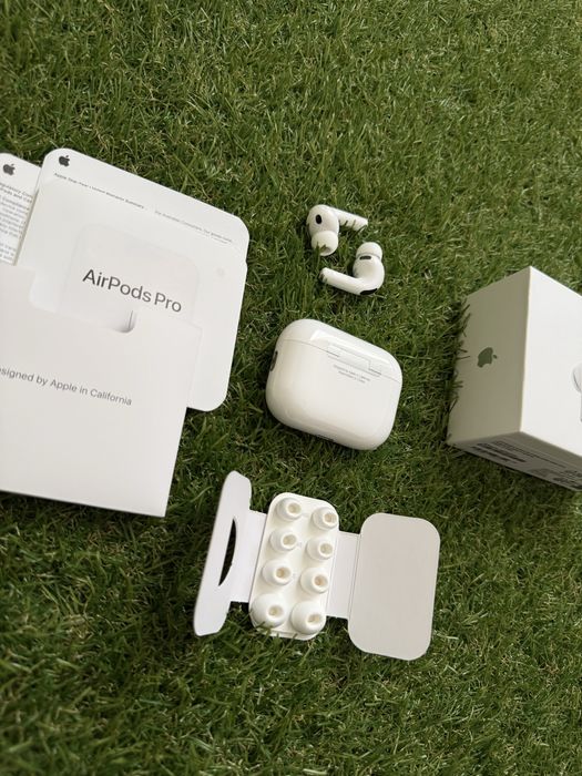 Air Pods Pro 3.   .