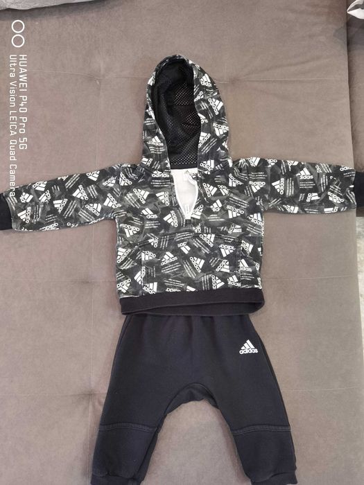 Детски екип ADIDAS без забележки