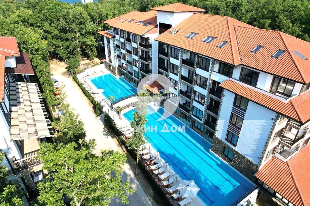 Продава се Двустаен апартамент в Приморско - 77 кв.м за 1129 €/кв.м - Снимка #10