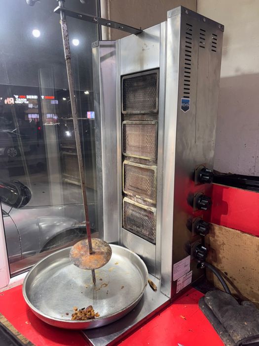 Продам аппарат для донера и тостер