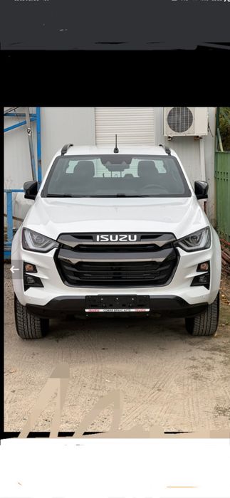 Каросерия За Исузо Д-Макс 2019-2023 Година Isuzu D-Max Кабина  и 1/2