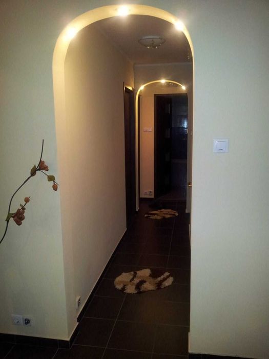 Inchiriez Apartament 3 camere Sudului (Berceni/Oltenitei) cu centrala