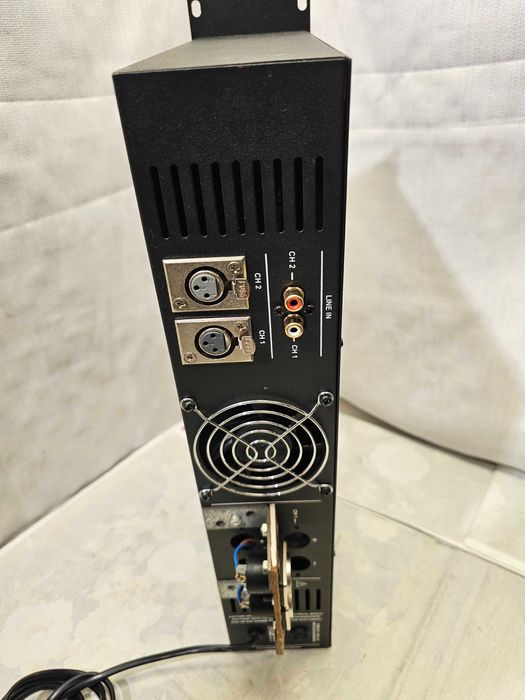 Statie Mc Crypt MP 3000 2x300W 4ohm