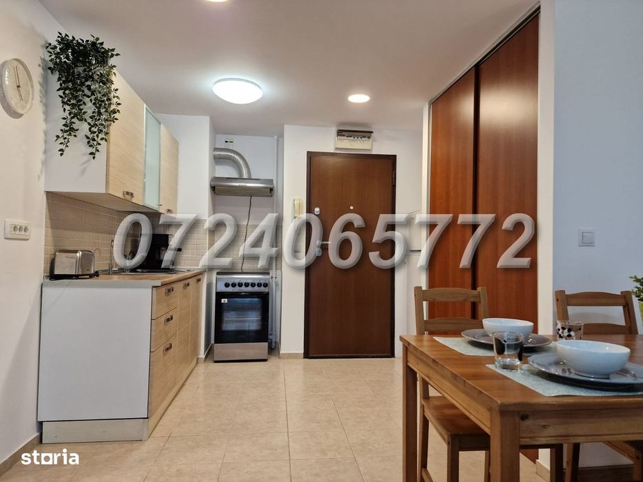 Studio Rose Garden – loc de parcare, boxă incluse, disponibil imediat