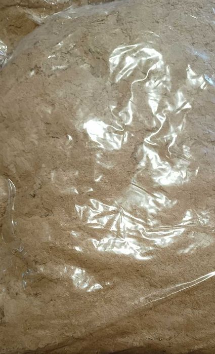 ТУБИФЕКС ЛЮСПИ за тропичски риби внос от Англия