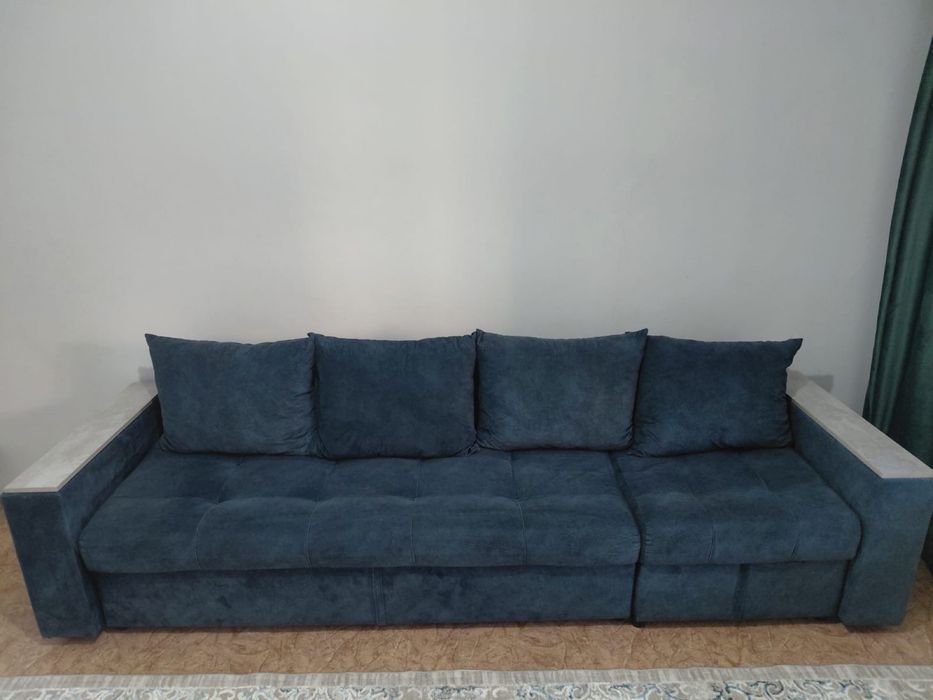 Продам диван 3 метра