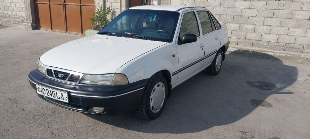 Daewoo нексия 1 сонс