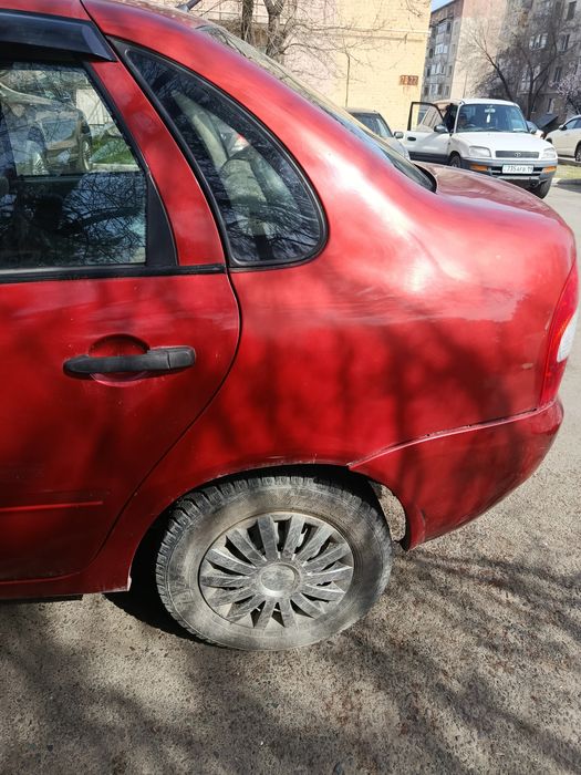 Продам машину Лада калина