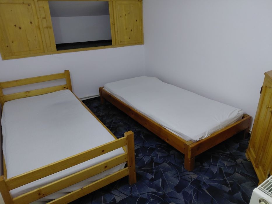 Casa de inchiriat 10-20 locuri pentru muncitori!