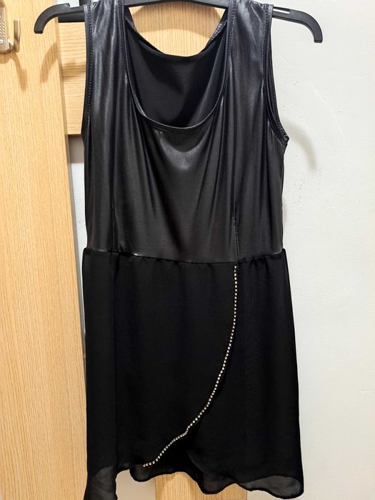 Продавам потник с камъни