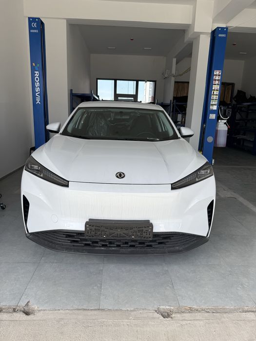 Dongfeng sky 01 elektro car