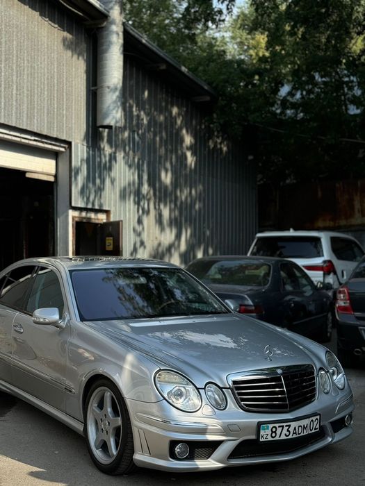 Бампера / Пороги / Накладки / Спойлер БМВ Мерседес Ниссан Митсубиси