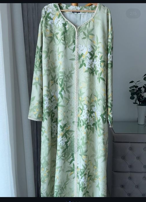 Платья красивые новые материал