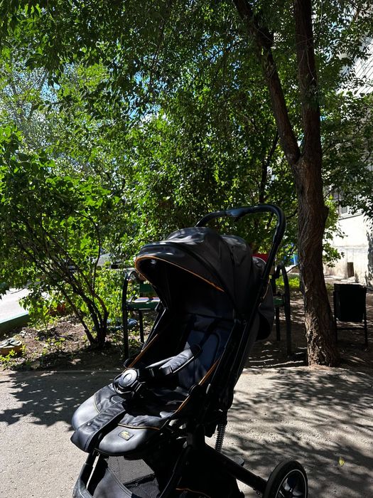 Детская коляска почти новый