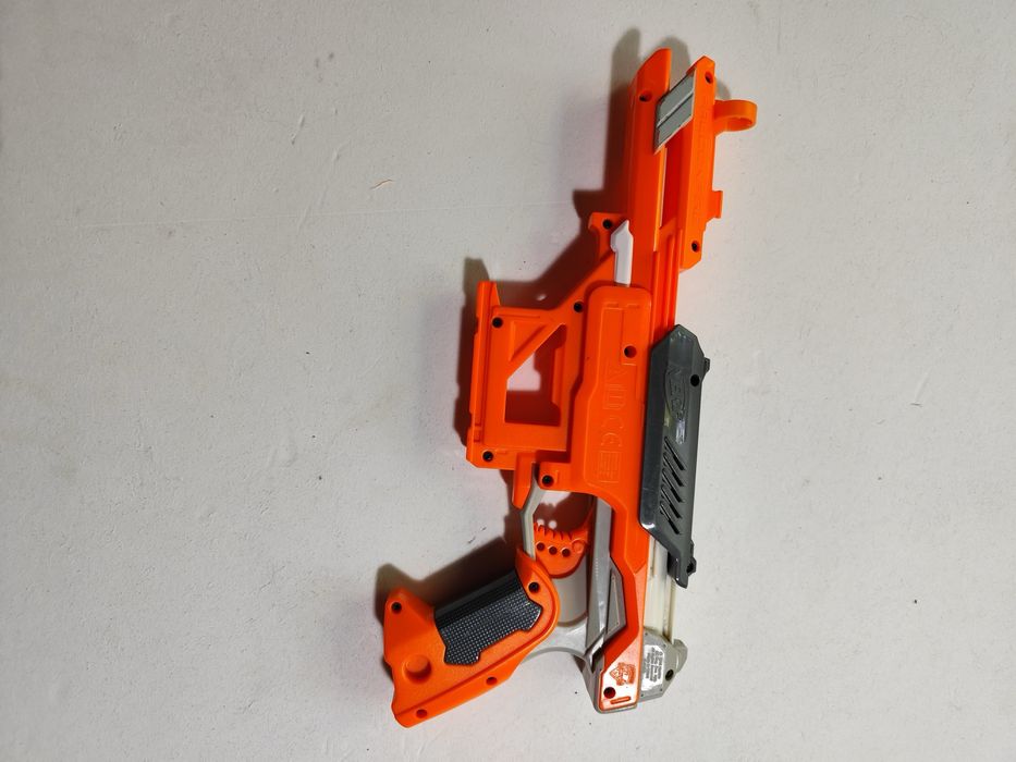 Nerf N-Strike Elite AccuStrike Series FalconFire blaster