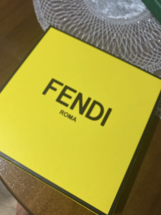 Set esarfa , Fendi