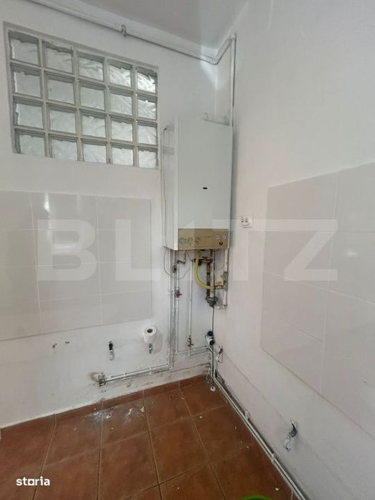 Spatiu comercial stradal