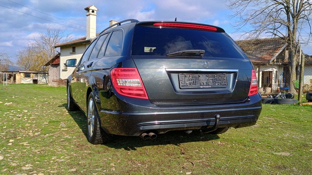 Mercedes W204 Facelift на части