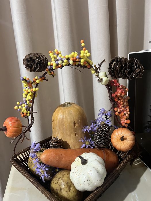 Подделки  на осень и в садик