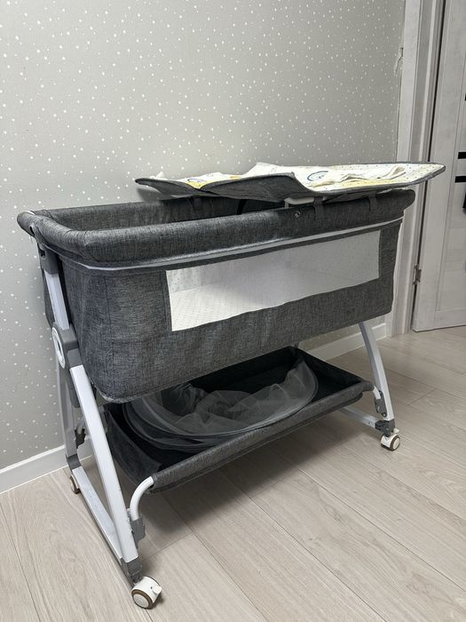 Продам кроватку ,люльку.