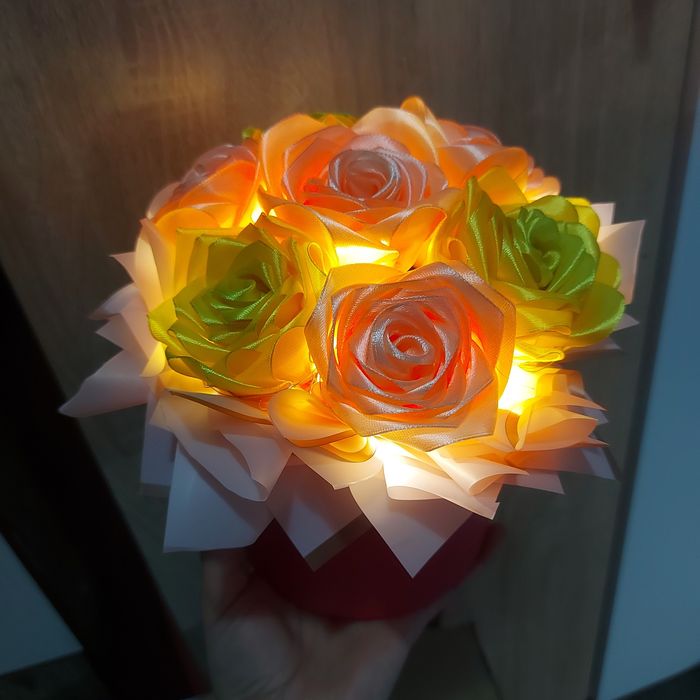 Атласные розы ручной работы